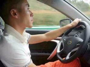 成都酒後代(dai)駕服(fu)務(wu)全解(jie)析(xi) 如(ru)何(he)選擇(ze)可靠(kao)的公司(si)與(yu)平臺(tai)