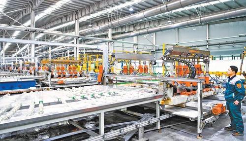 推(tui)動制造(zao)業向(xiang)“綠”而行，重慶將推(tui)行“工(gong)業綠效(xiao)碼(ma)”創(chuang)新服務(wu)